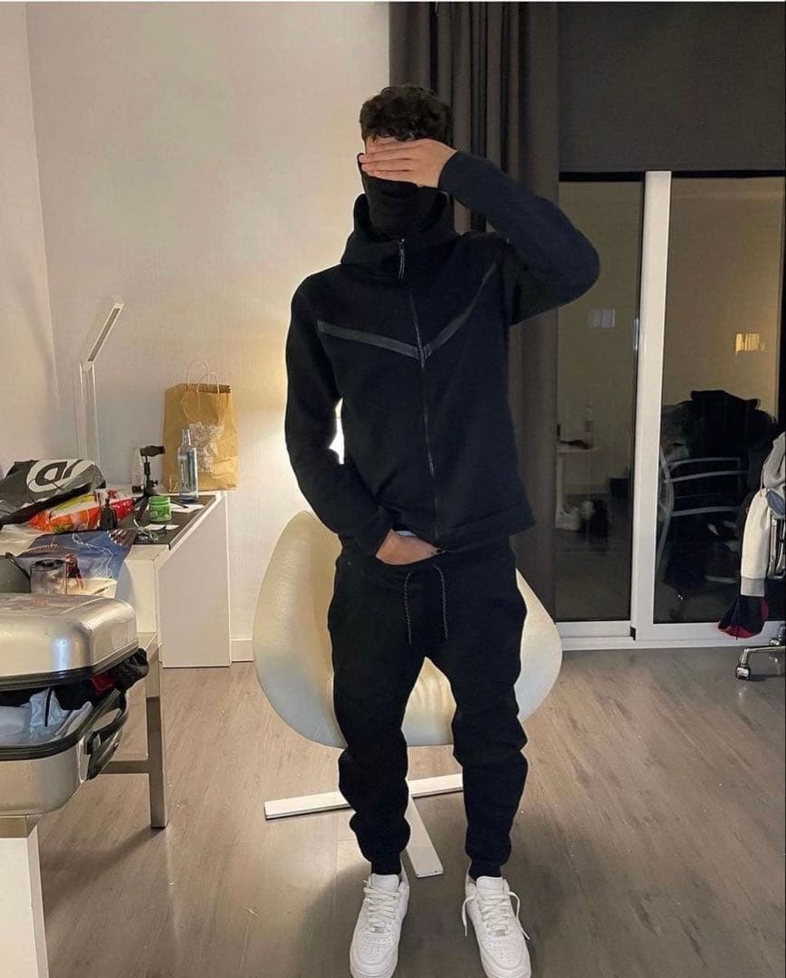 NIKE テックフリース　セットアップ