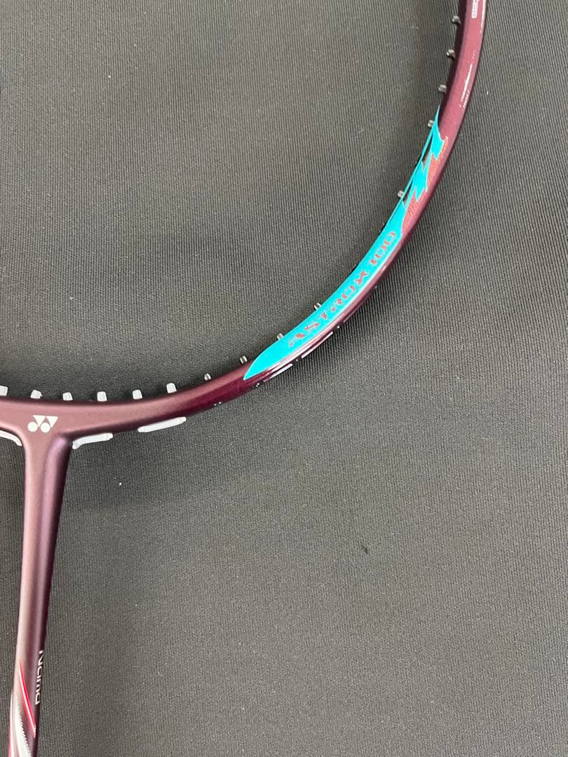 YONEX バドミントンラケット アストロクス100ZZ 4ug6