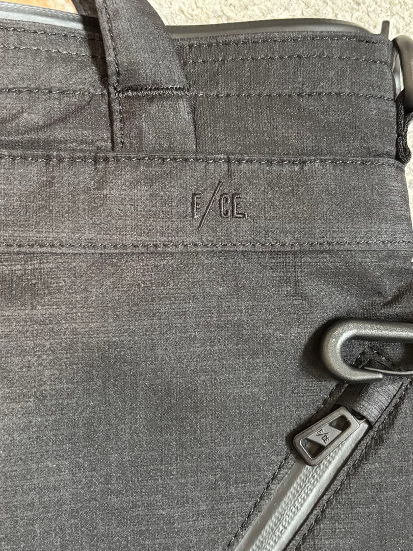 バッグ F/CE. TOTE BAG/2.5 LAYER HELMET BAG