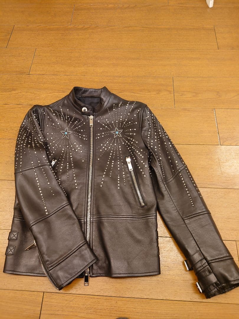 VALENTINO ロックスタッズ レザー ライダース 46