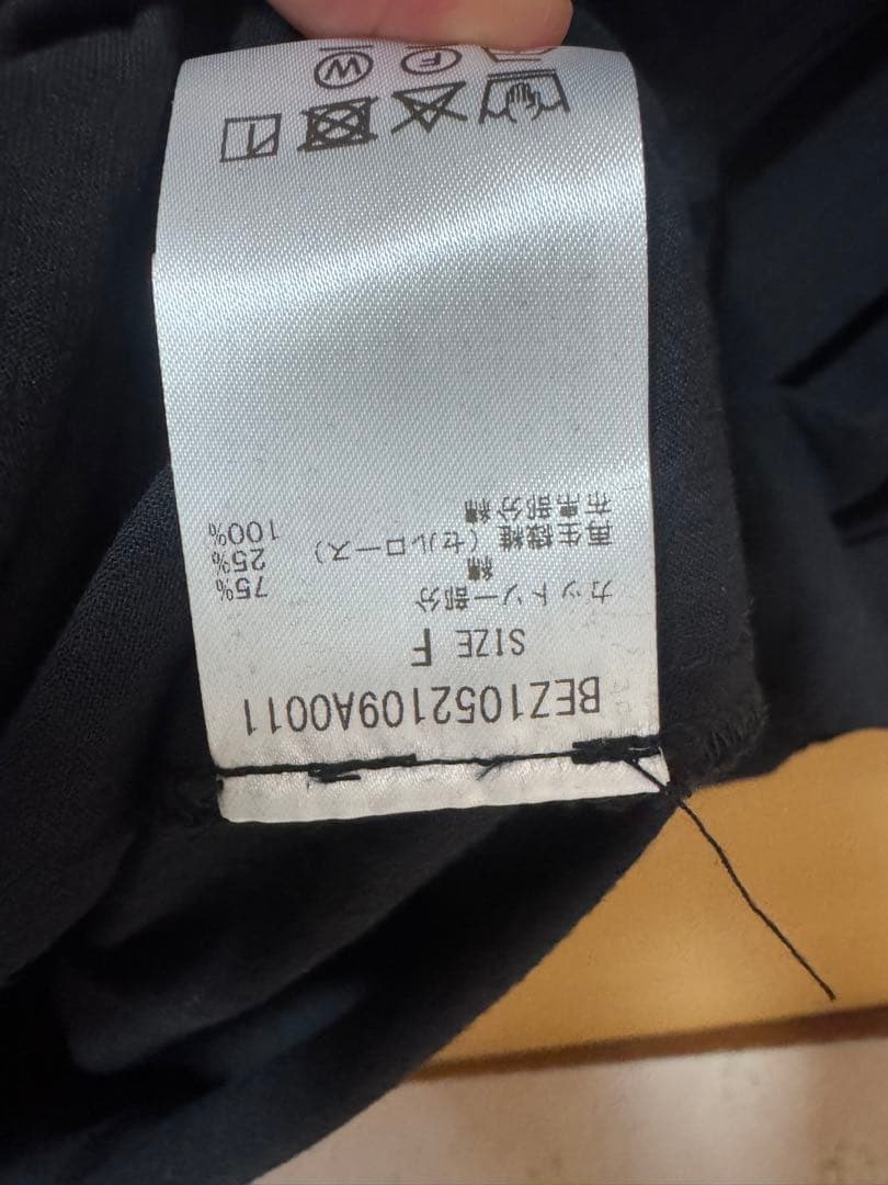 新品ビアズリー 袖パフワンピース黒BEARDSLEY