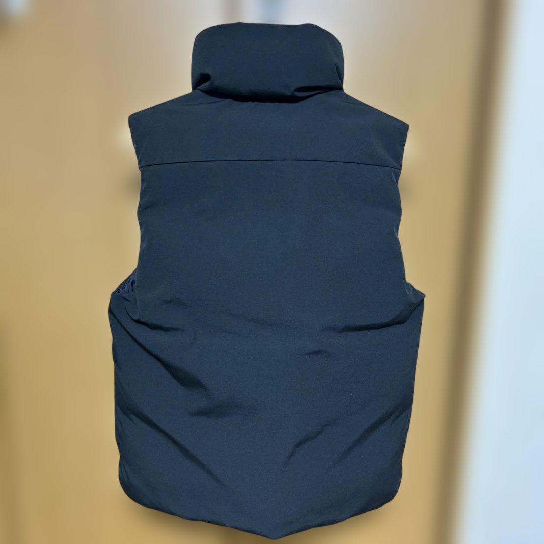 【美品】ビームス別注　カナダグース　モントリオールベスト　Sサイズ　カナダ製