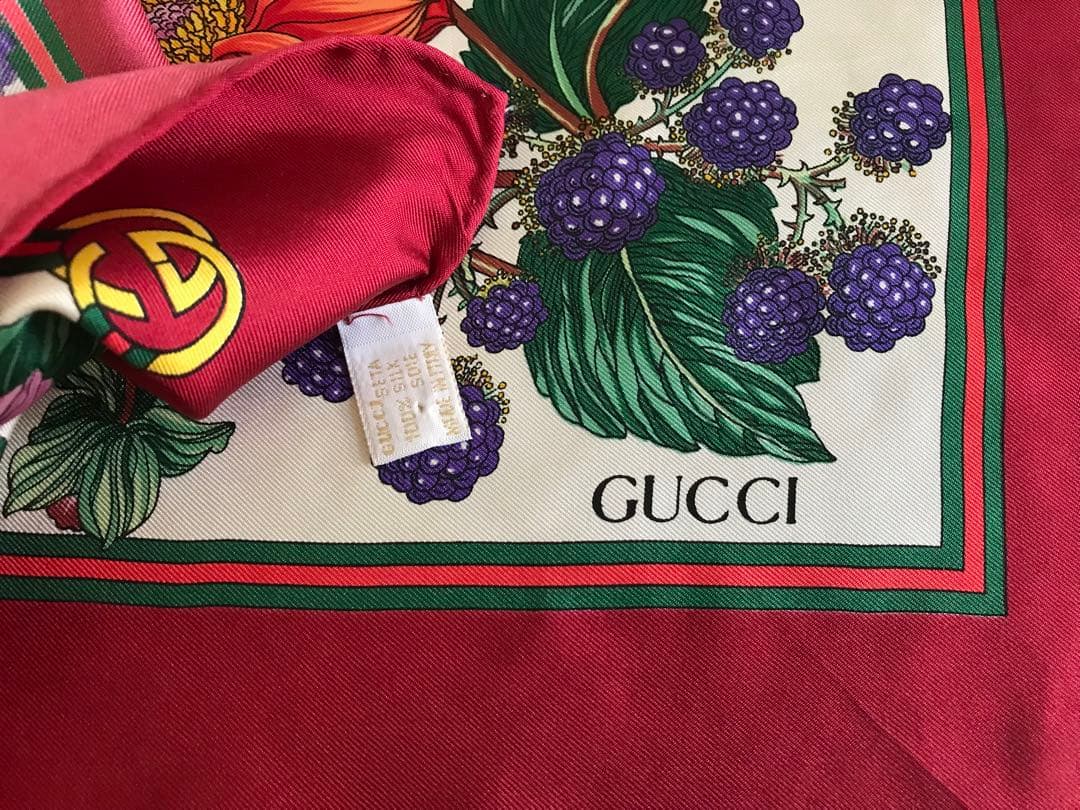GUCCI グッチ シルク100% スカーフ