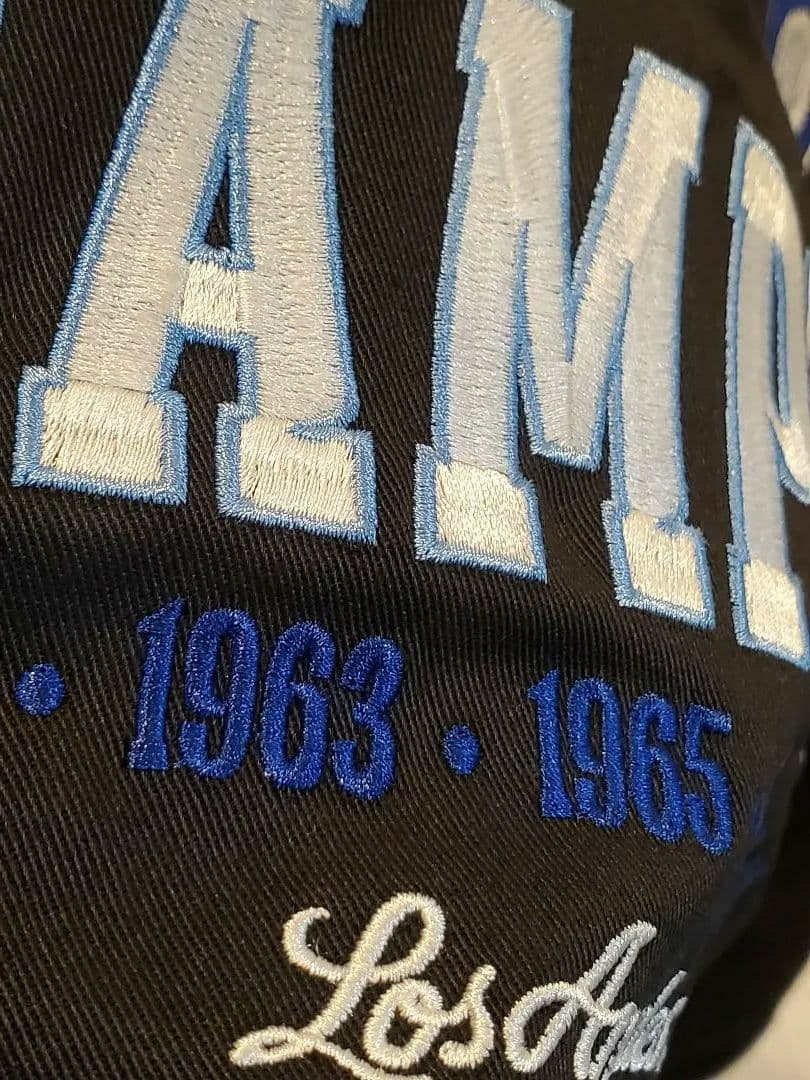 ドジャース ワールドシリーズ優勝記念ジャケット 海外Ｌサイズ MLB 大谷翔平