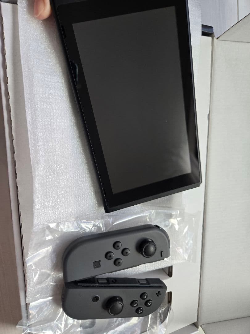 Nintendo Switch本体と周辺機器セット