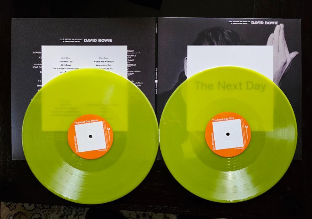 美品 デヴィッドボウイ 「The Next Day」 カラー２枚組LP