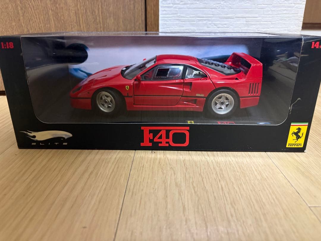 マテルエリート1/18 フェラーリ　F40