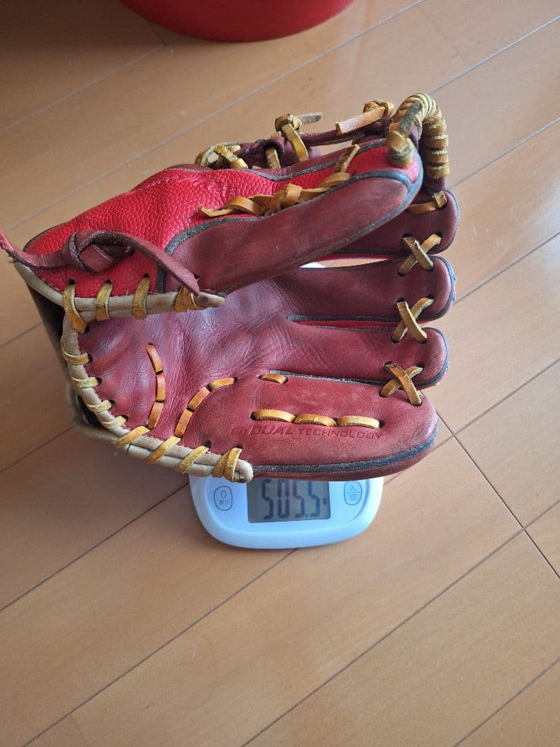 Wilson 軟式内野用グローブ