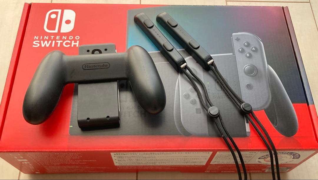 ★美品Nintendo switch （箱無し）★