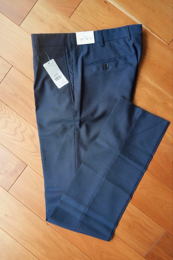 新品★ルイジビアンキマントヴァ Luigi Bianchi スラックス 48 紺