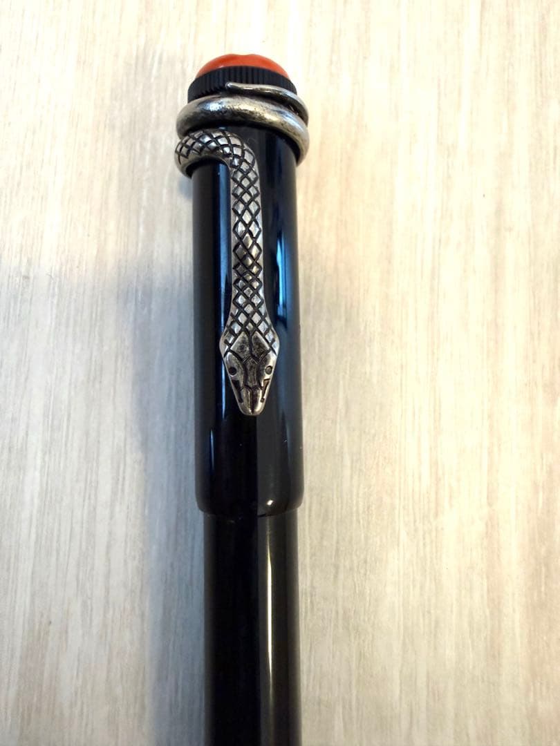 モンブラン（Montblanc）のヘリテイジコレクション「ルージュ＆ノワール」