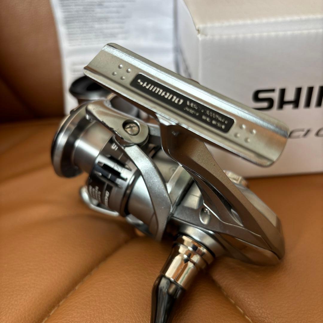 SHIMANOナスキーC3000HG （2500SHGサブスプール付き）