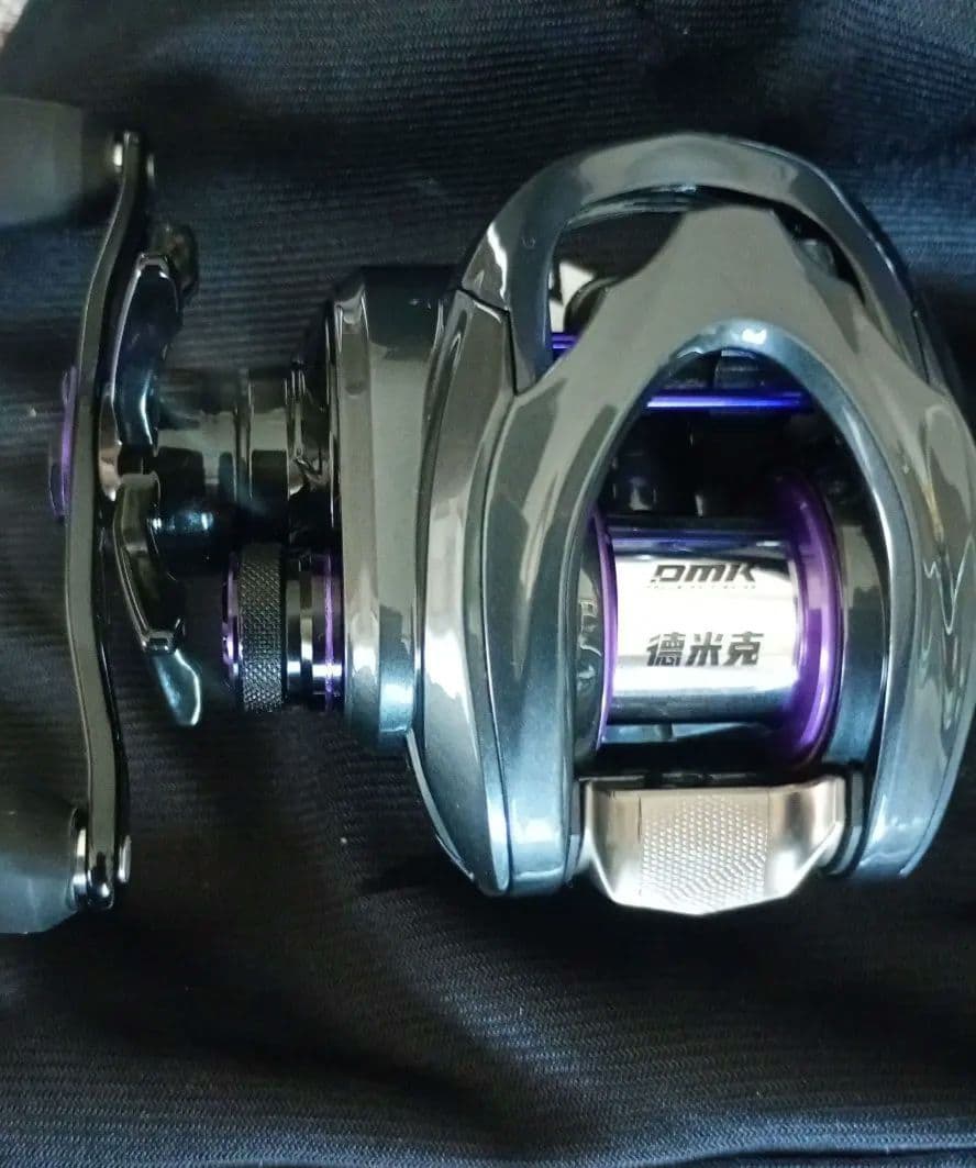 【新品未使用】BFS DC ベイトフィネスリール DMK　青霜 チーター 　左