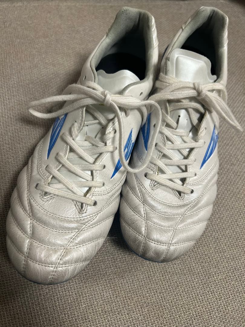 モナルシーダネオ 3 ELITE ミズノ mizuno スパイク　24.0