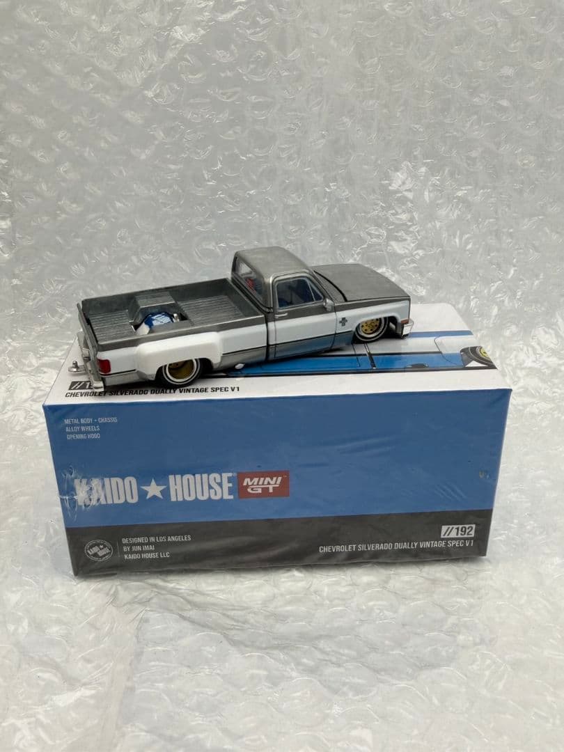 MINI GT 街道ハウス　シボレー シルバラード デューリー　チェイス