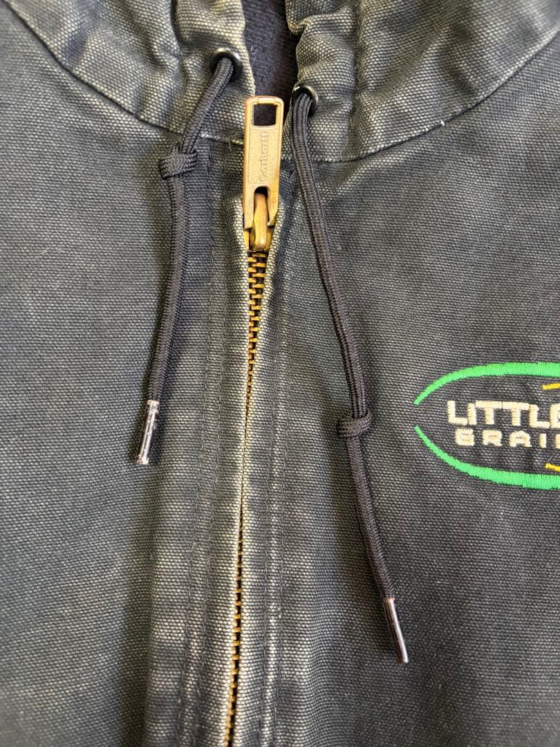 Carhartt アクティブジャケット フェード　企業刺繍入り　ブラック
