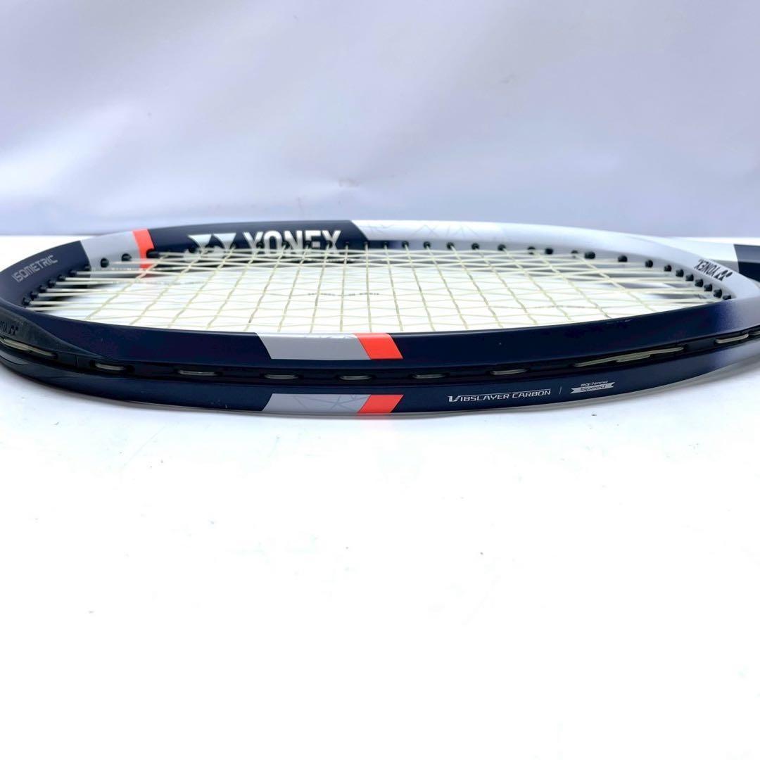 美品　ヨネックス YONEX 硬式テニス ラケット アストレル 105 即発送