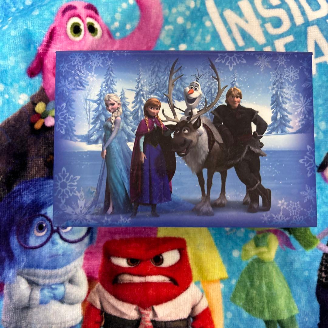 ❶アナと雪の女王他DVD❷アナと雪の女王オルゴール❸DVDプレイヤー他