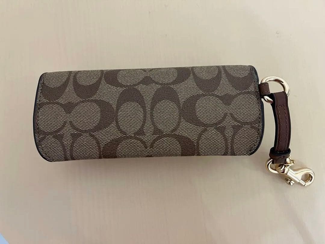 値下げしました　新品　正規品✨Coach メガネケース　キャンバス　かわいい