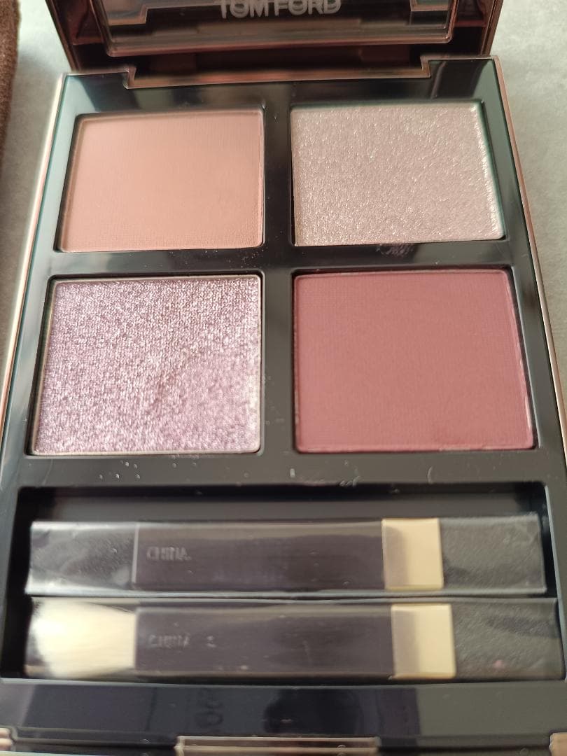 TOM FORD アイシャドウパレット 4色