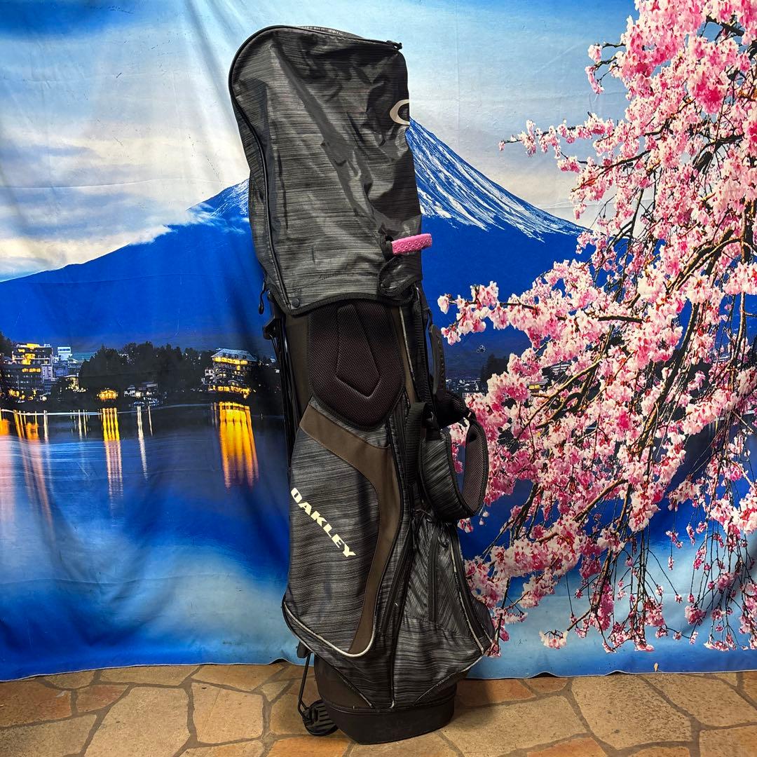 寶BU-1079 OAKLEY キャディバック 内径23㎝ 重量2.6kg