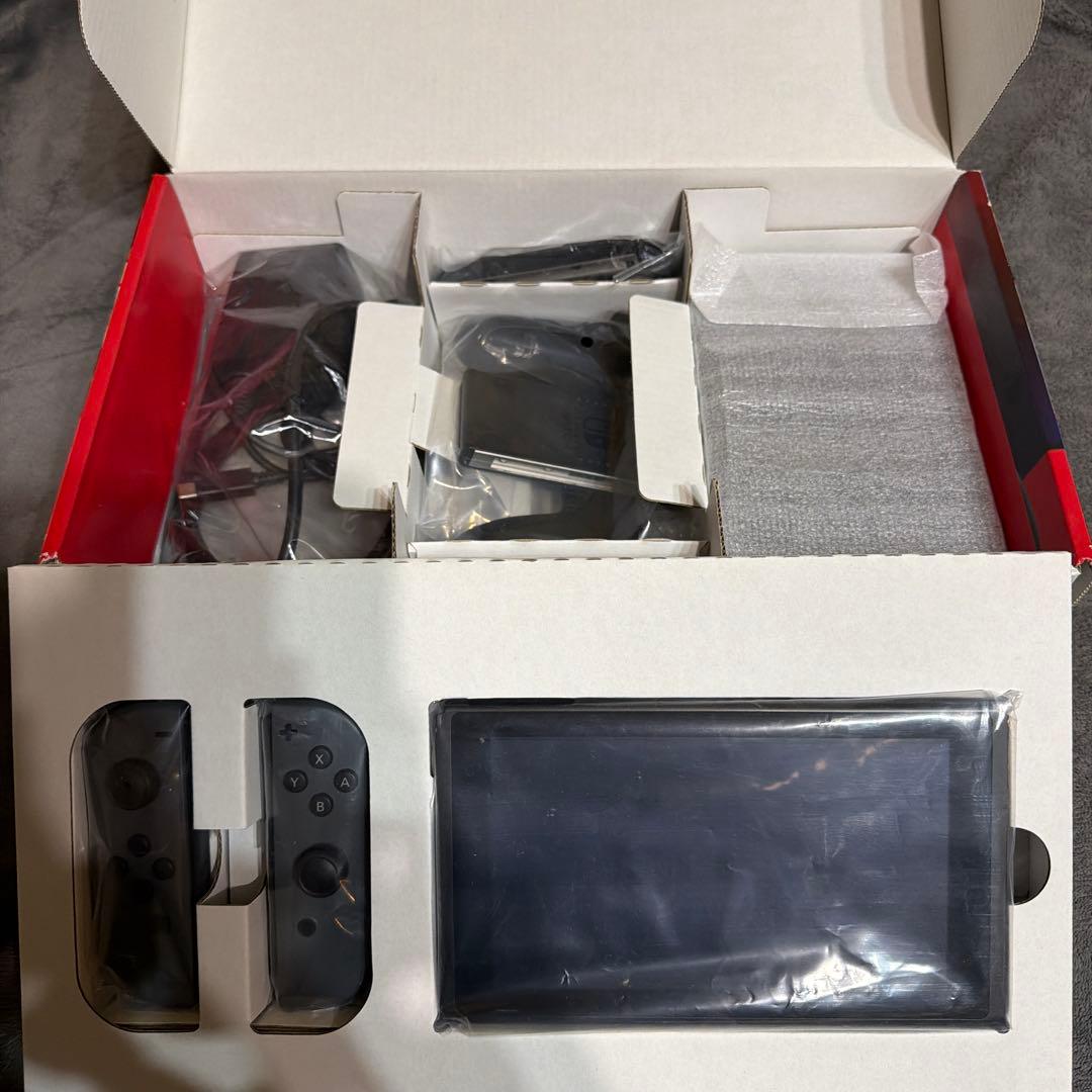 超美品　Nintendo Switch 本体 グレー