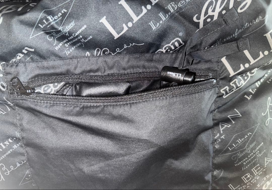 L.L.Bean OUT DOORSダウンベストBK表記（XL）