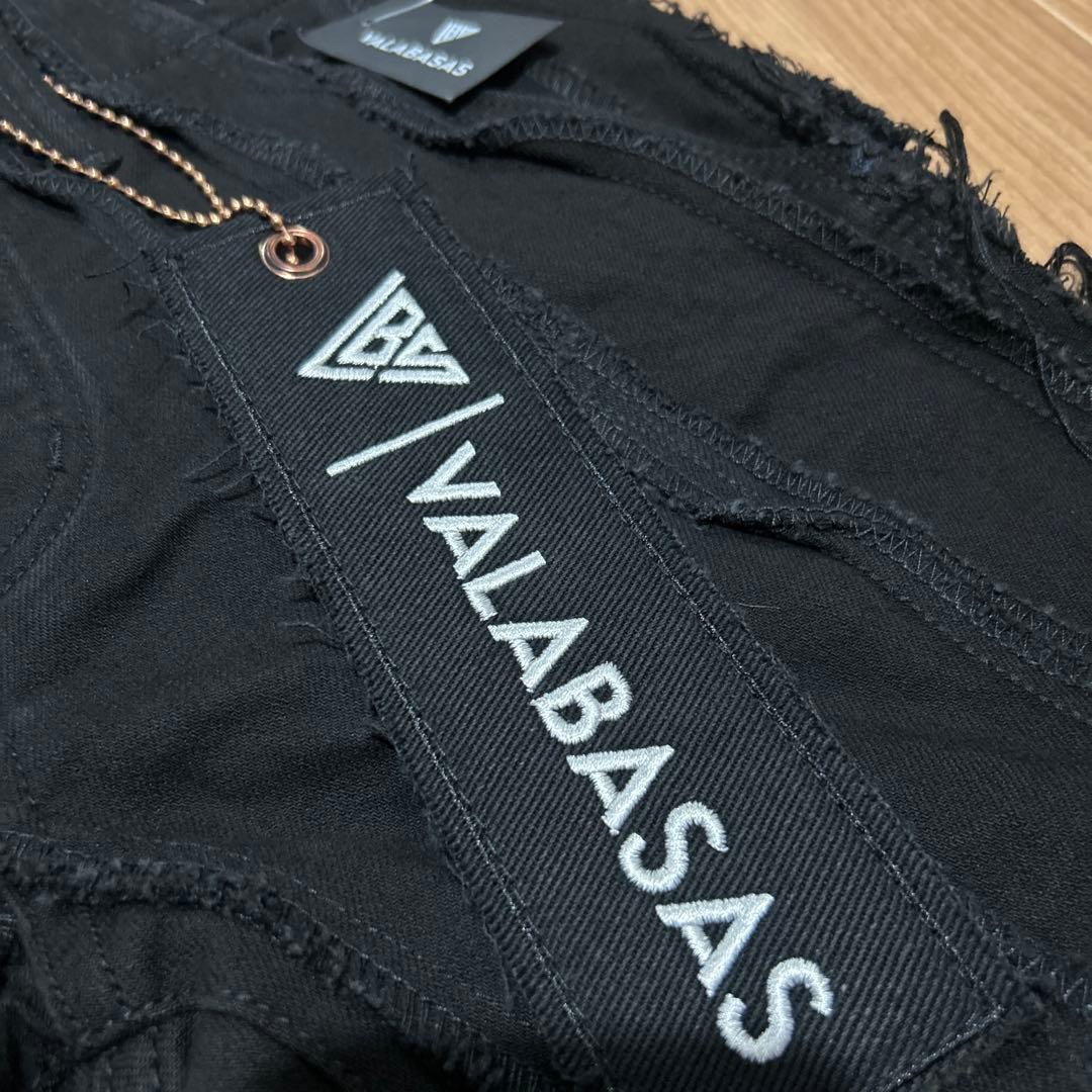 valabasas【新品未使用】クラッシュフレアデニム 32 バラバサス
