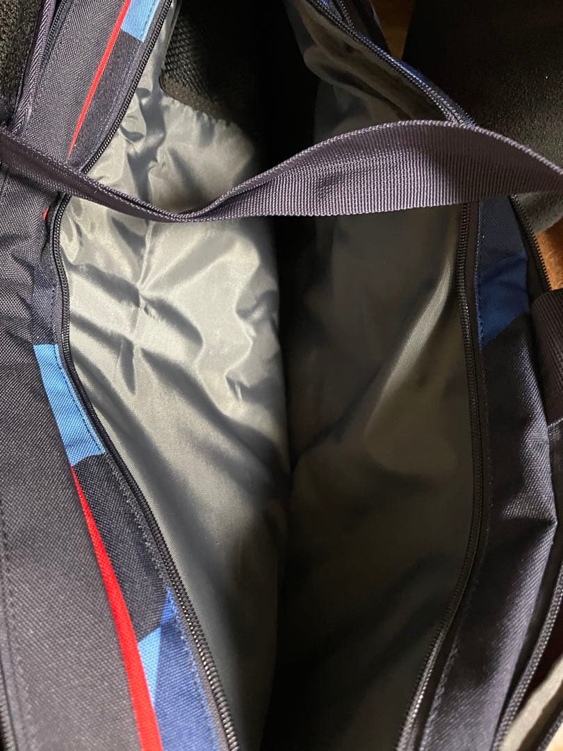 YONEX バドミントンバッグ 大容量 赤/青