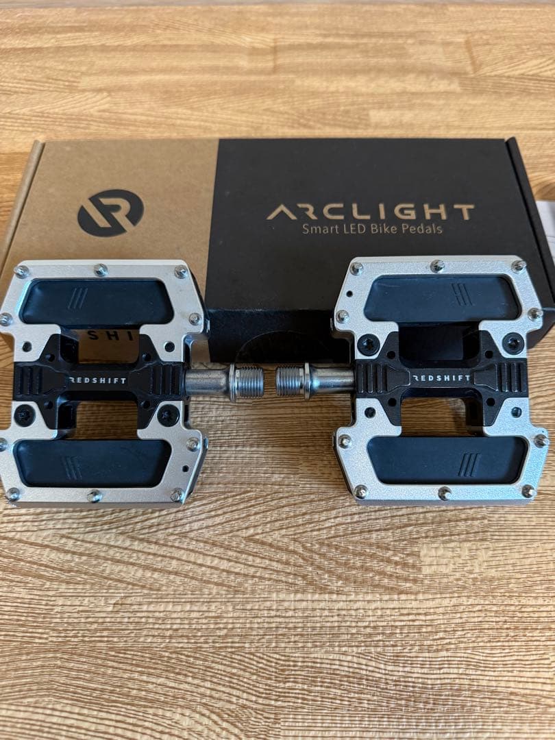 Redshift ライト内蔵ペダル Arclight MTB ¥40000 美品