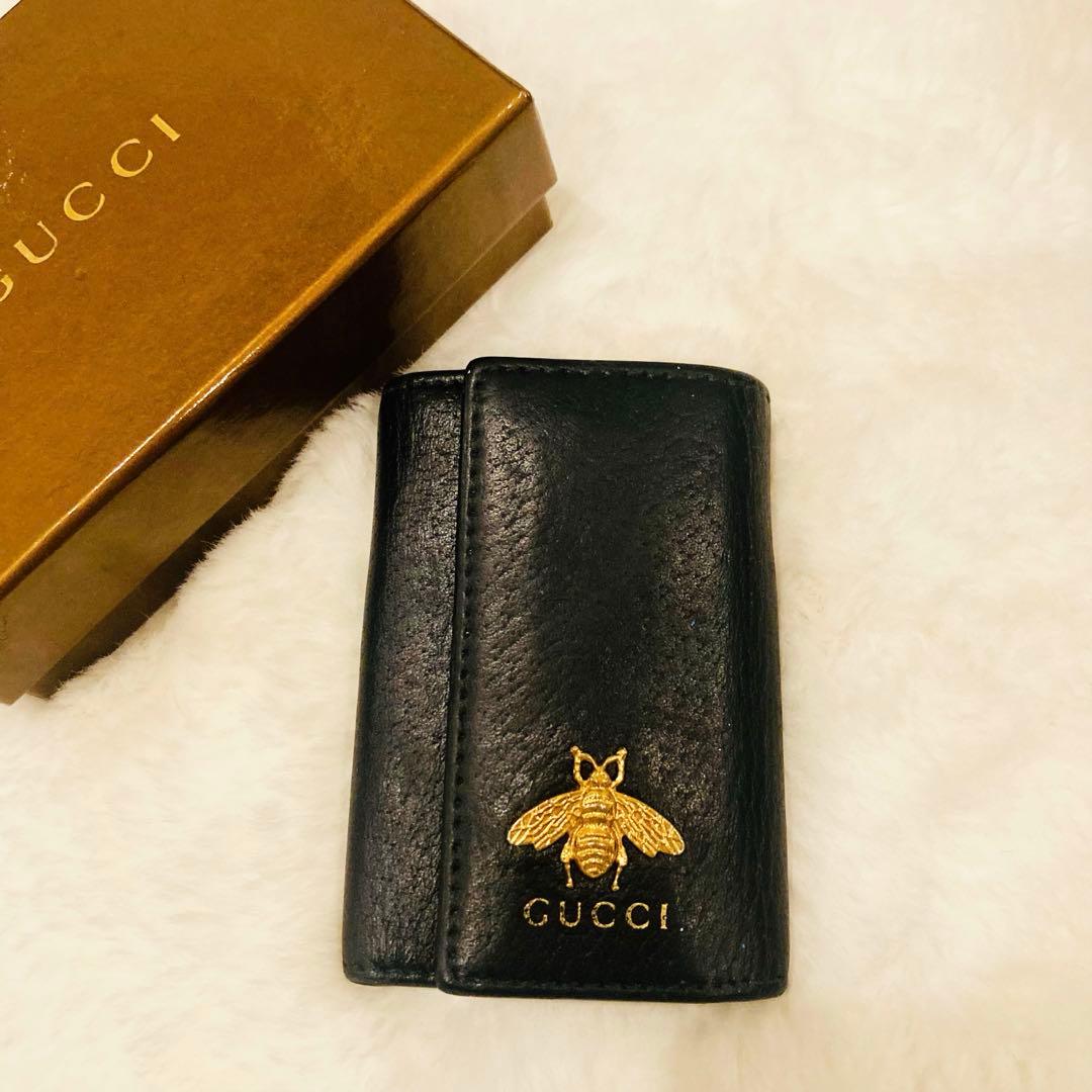 美品 希少 GUCCI グッチ 黒 レザー 6連 キーケース 蜂モチーフ BEE