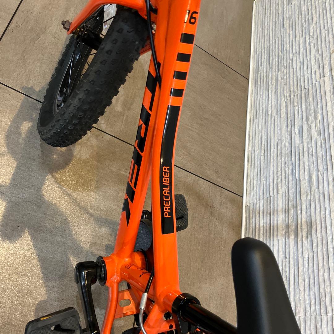 Trek 16インチ キッズ自転車 オレンジ