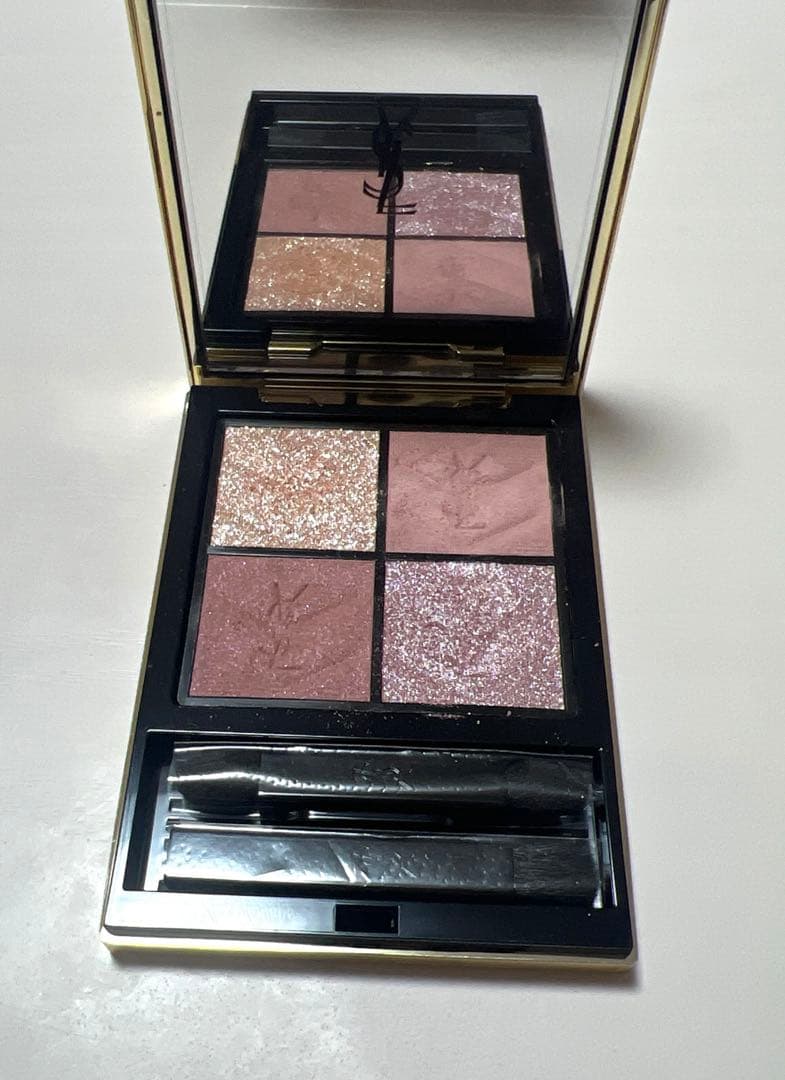 YSL クチュールミニクラッチ 126 スパークリングラスト　中古