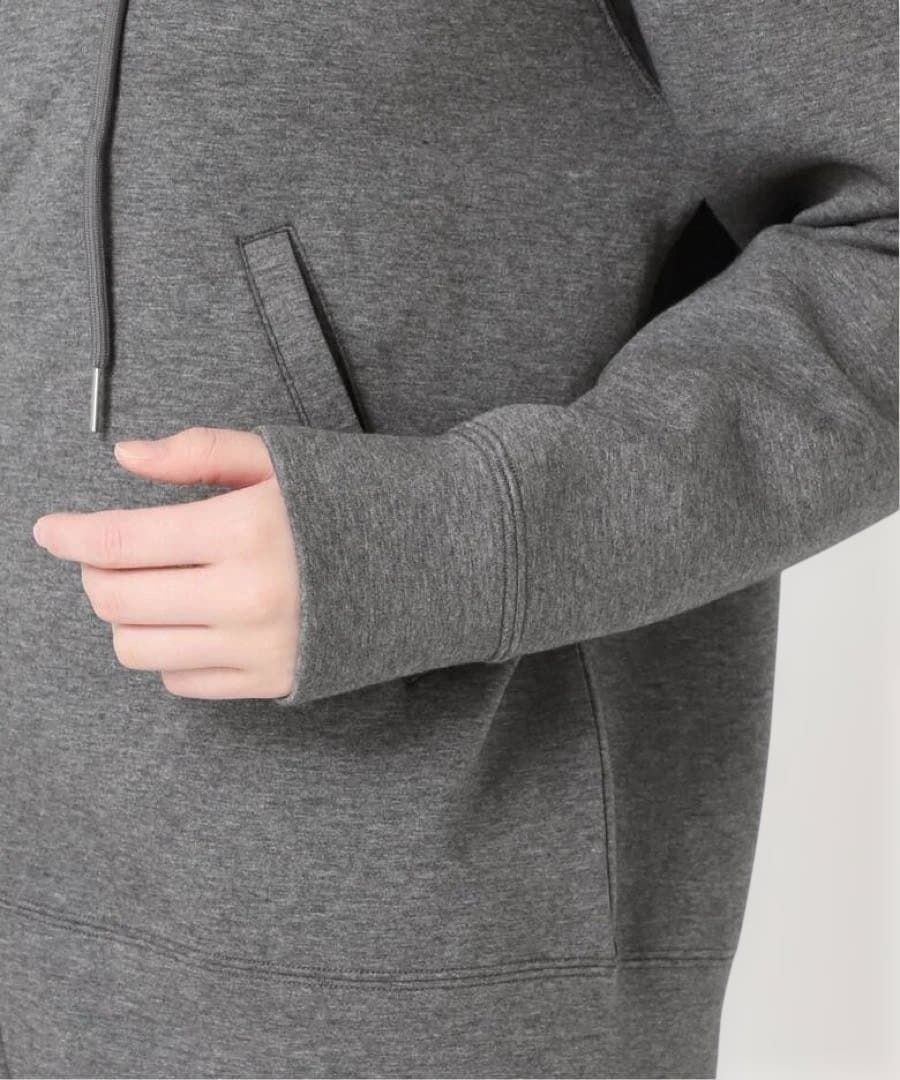 人気完売Spick and Span ストレッチジップフードパーカー　グレー