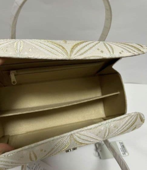 まゆ【新品未使用】かぶせバッグ　七宝つなぎ柄　利休バック　あおりバック