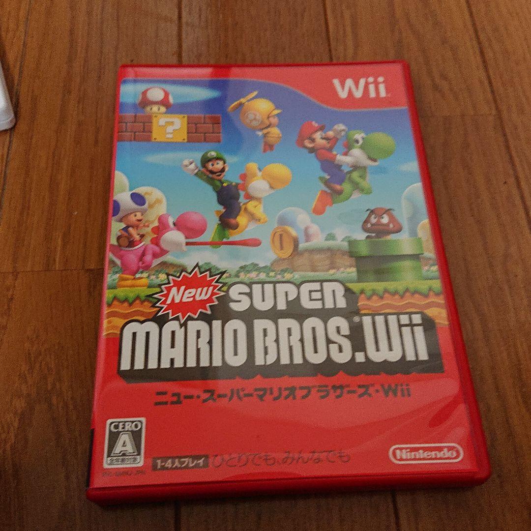 wii本体、ゲームソフト4つ