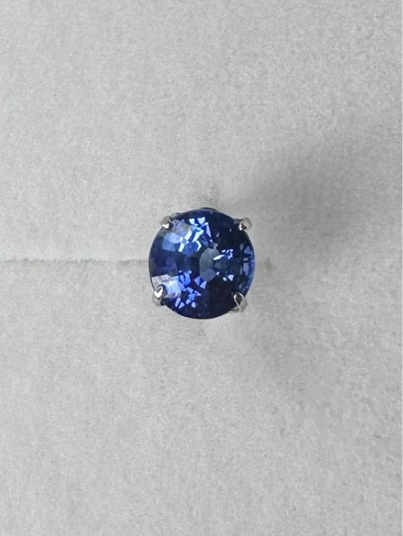 PTサファイアピアス片耳 0.4ct