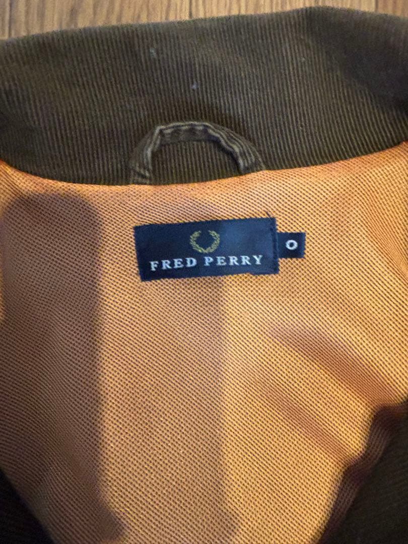 FRED PERRY フレッドペリー　ジップアップジャケット