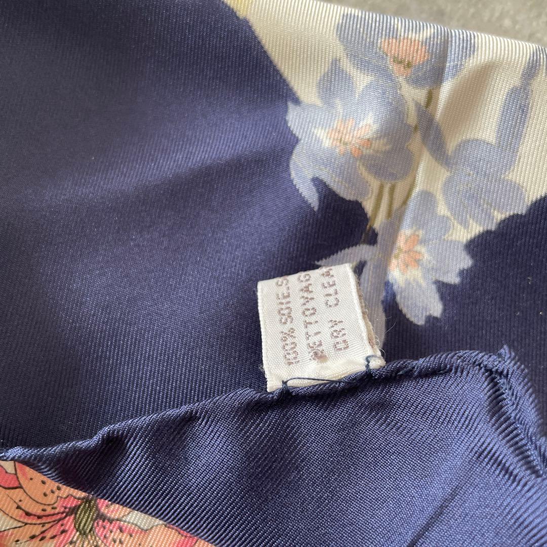 美品 Christian Dior ヴィンテージスカーフ 花柄