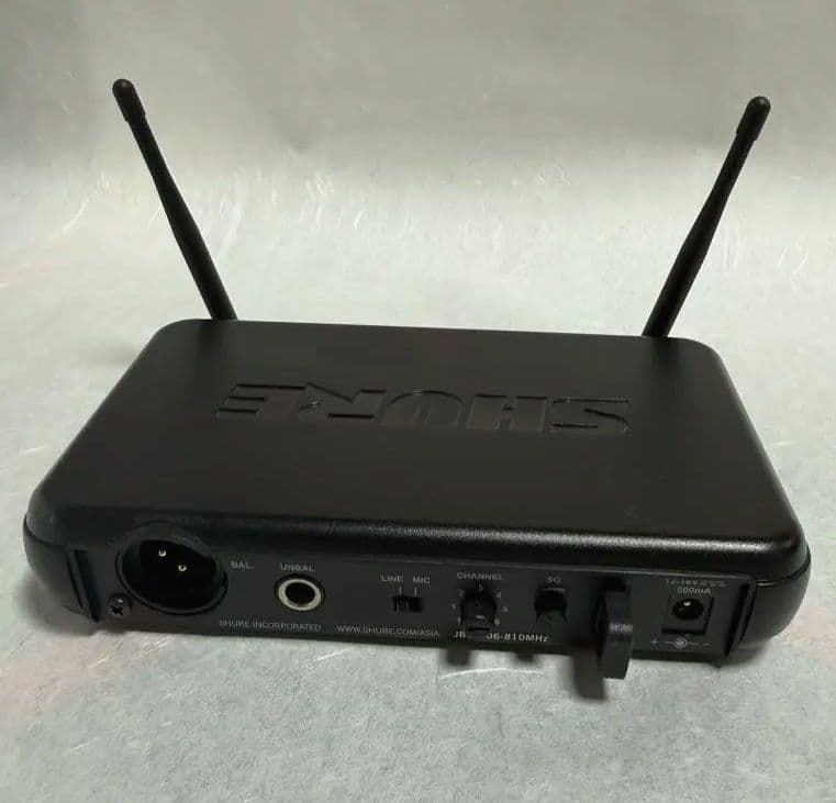 配信機器・PA機器・レコーディング機器 SHURE SVX Wireless Microphone System
