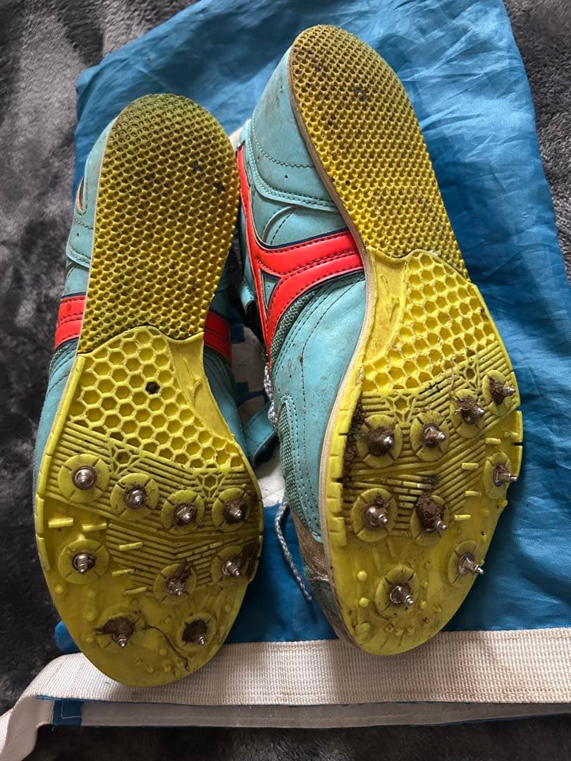 MizunoフィールドジLJ 26cm