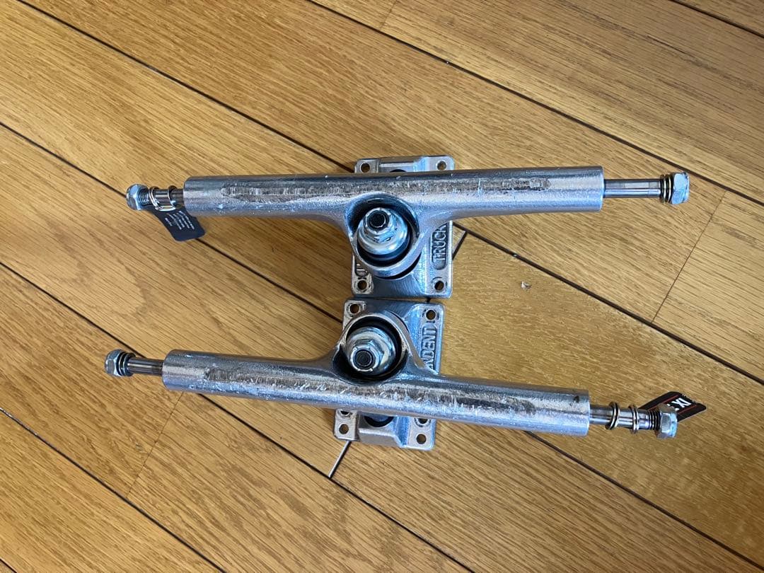 215 INDEPENDENT TRUCK インディペンデント トラック HI