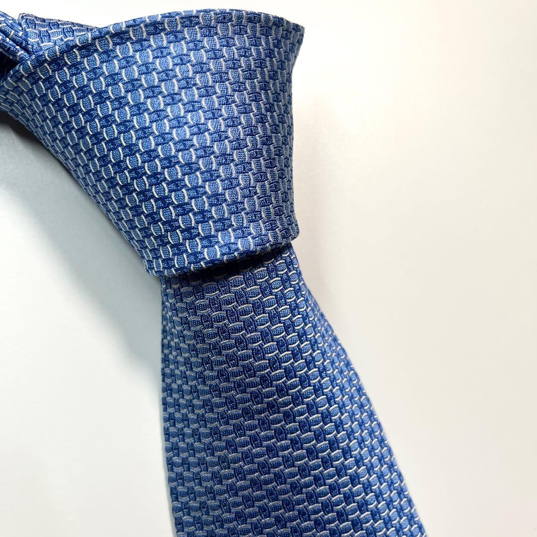 希少✨良品✨HERMES エルメス　ネクタイ　高級シルク　H柄 ビジネス