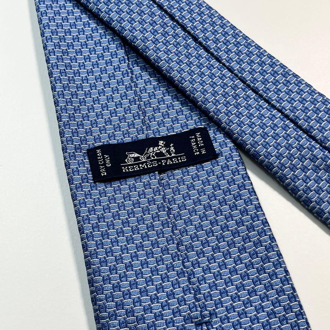 希少✨良品✨HERMES エルメス　ネクタイ　高級シルク　H柄 ビジネス