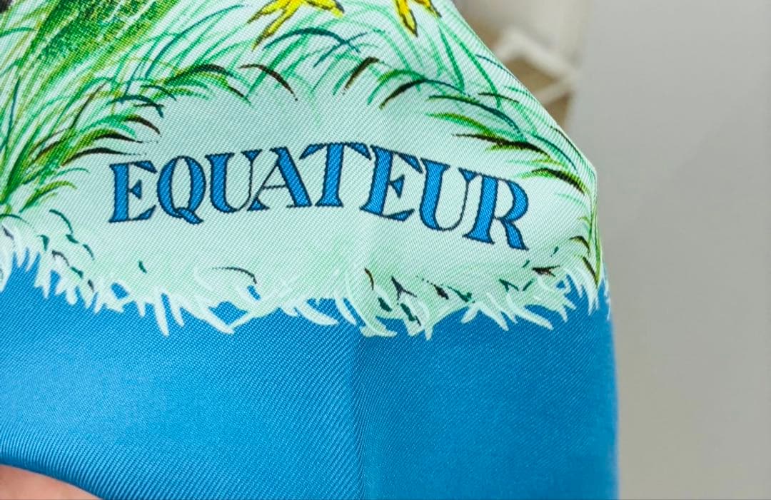 HERMES カレ90シルクスカーフ EQUATEU ブルー 箱付き エルメス