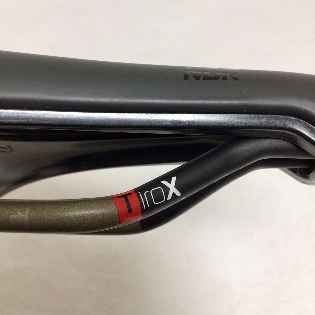Prologo NDR ブラック size143 サドル ステンレス