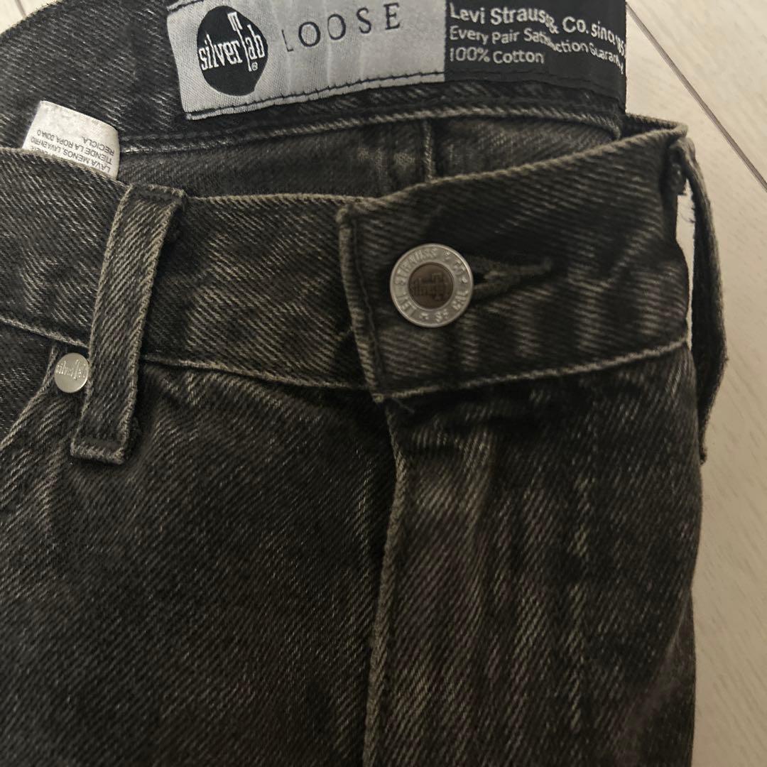 LEVI’S シルバータブ ルーズフィットデニム　ブラック