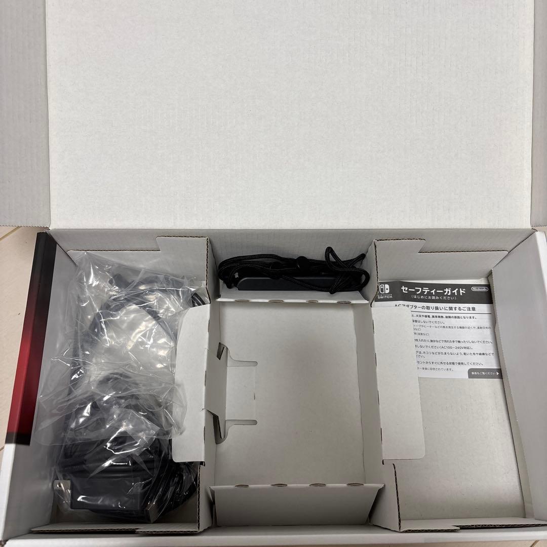 Nintendo Switch 本体 青/白