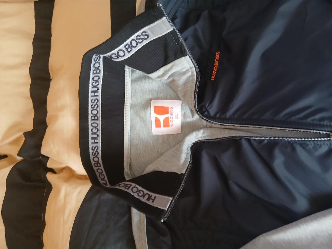 HUGO BOSS トラックスーツ