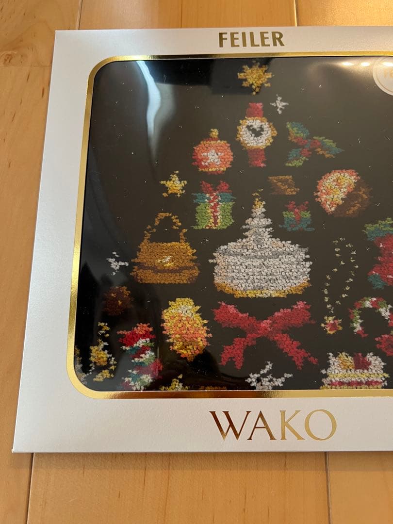 【新品・未使用】FEILER WAKO クリスマスモチーフタオルハンカチ